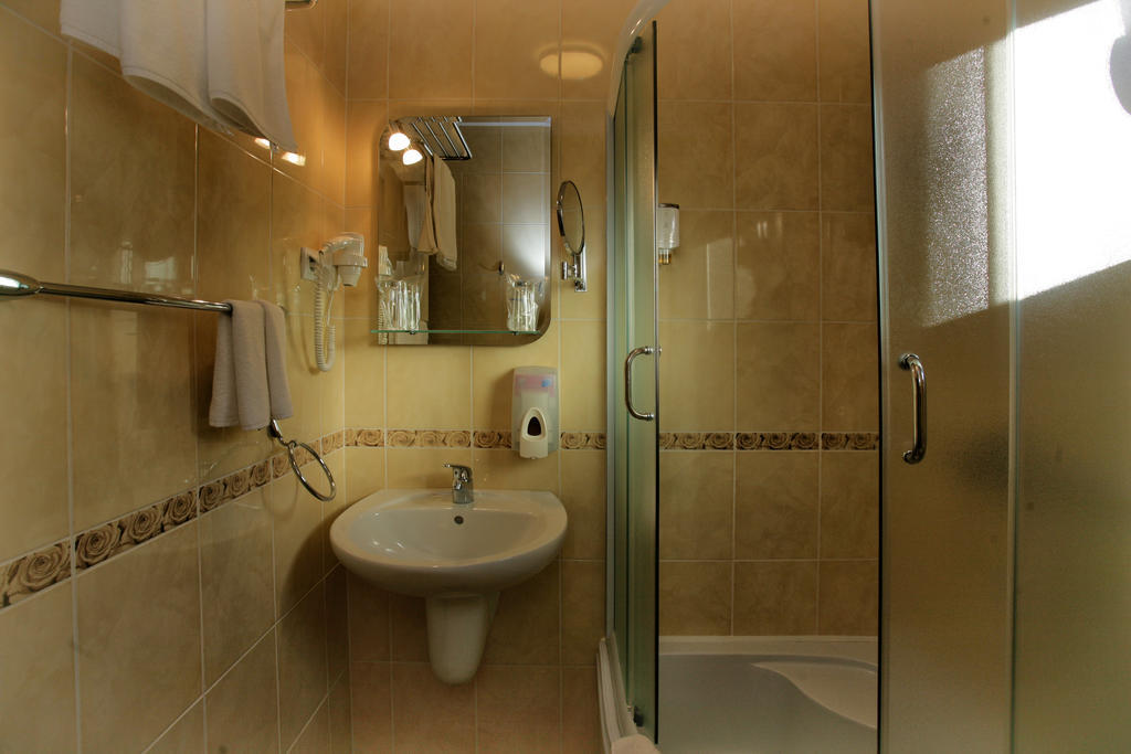 Hotel Ellena Herceg Novi Habitación foto